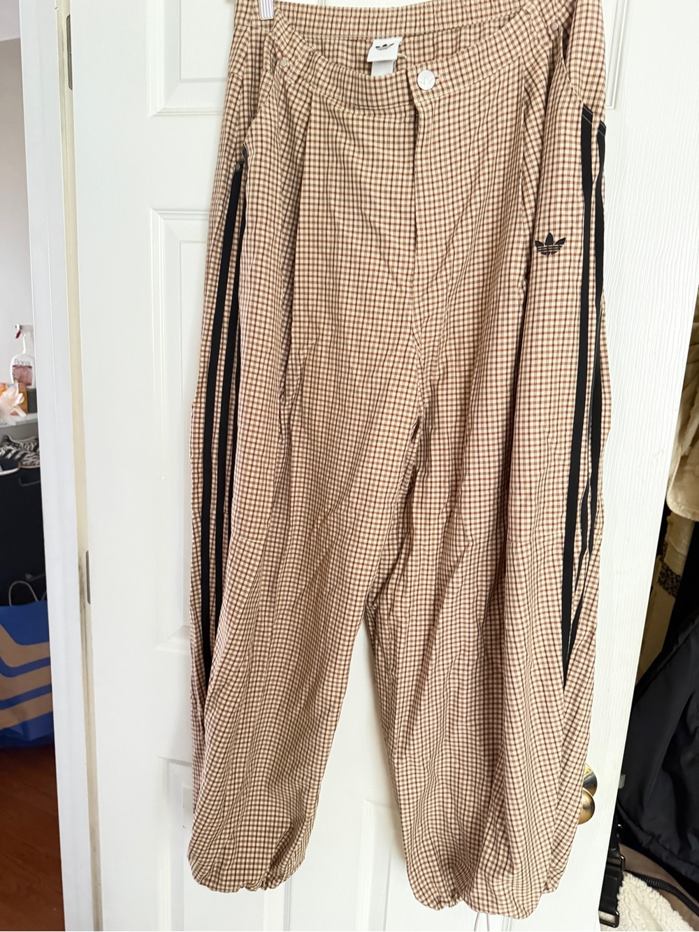 Brand New - adidas Originals Women's Wide Leg Checks Trouser - size Large - Picture 2 of 3